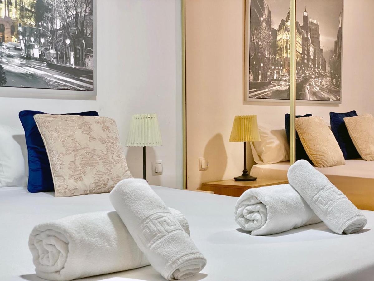 Appartement Charming Puerta Del Sol V à Madrid Extérieur photo